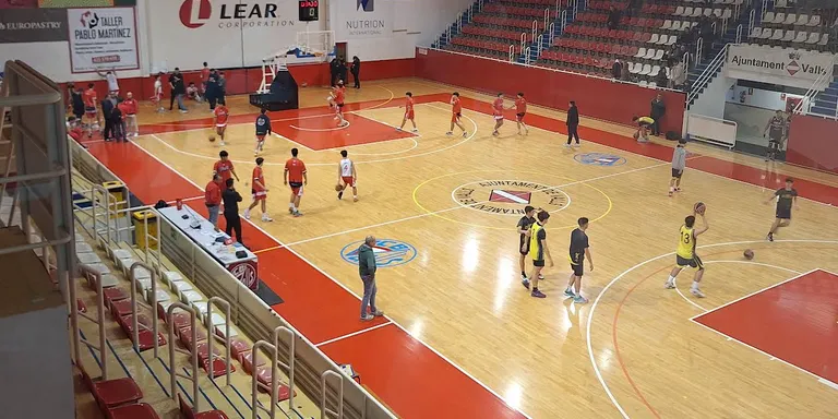 Derrota clara del CB Valls contra el CB Saragossa