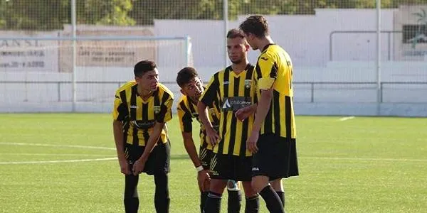 El primer equip del CE Altafulla s’imposa per 2 a 3 al camp del líder i escala posicions a la classificació