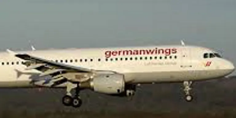 Aquest dissabte enterren Roberto Oliver, un jove rubinenc que viatjava a l'avió de Germanwings estavellat als Alps