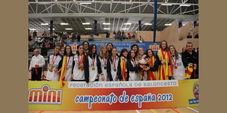 Anna Palma, a la selecció catalana de minibàsquet
