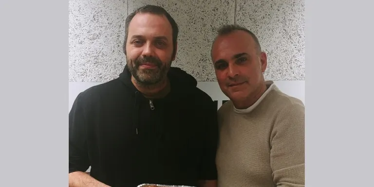 Del Mercat a la taula (de l'estudi) amb Pau Barceló, del restaurant L'Artesana amb filet de porc amb teriyaki i verdures