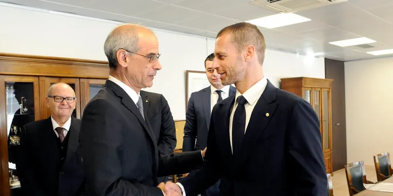 Primera visita a Andorra del president de la UEFA