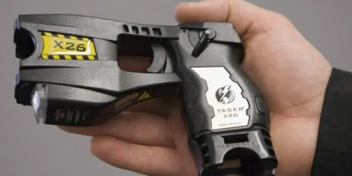 La Policia Local d’Arenys de Mar només ha fet servir la pistola Taser dues vegades en els dos anys que la té