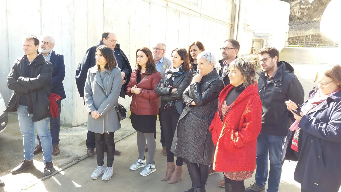 Els regidors i regidores de l'Ajuntament de Pineda visiten l'EDAR