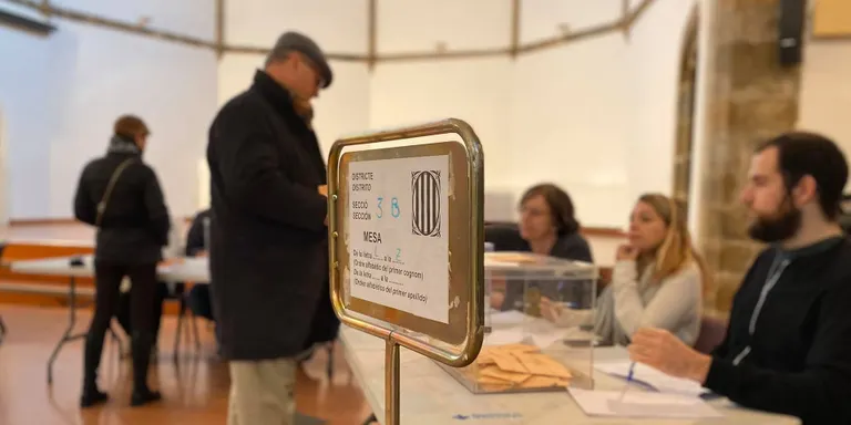 10-N | Participació del 54,19% a les sis de la tarda a la Seu d'Urgell
