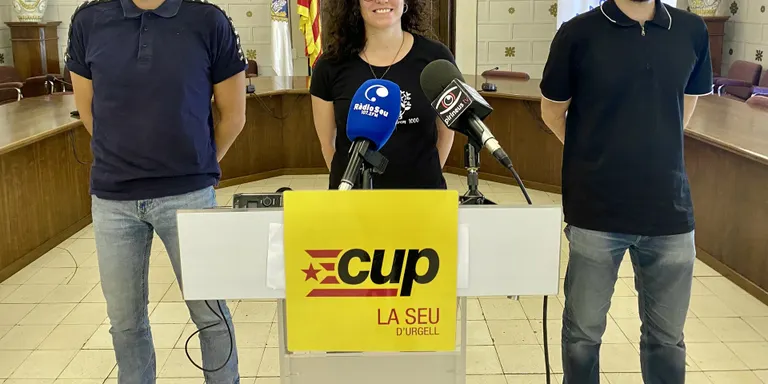 La CUP dóna a conèixer la seva proposta de Centre de Recerca i Desenvolupament de la Llet i el Formatge