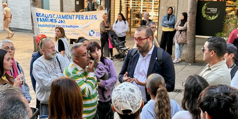 Mataró allarga l'allotjament d'emergència a 48 dels veïns desallotjats del càmping il·legal