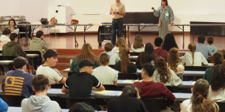 Comencen les proves de la selectivitat a la Sala de Sant Domènec de la Seu d'Urgell