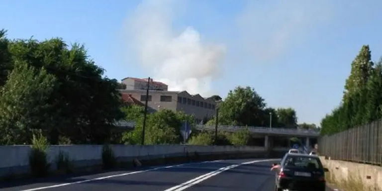 Controlat l'incendi que ha cremat una hectàrea de Sant Muç