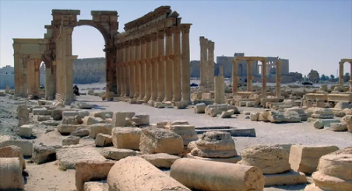 L'Estat Islà mic destrueix restes arqueològiques de gran valor històric a zones com Palmira