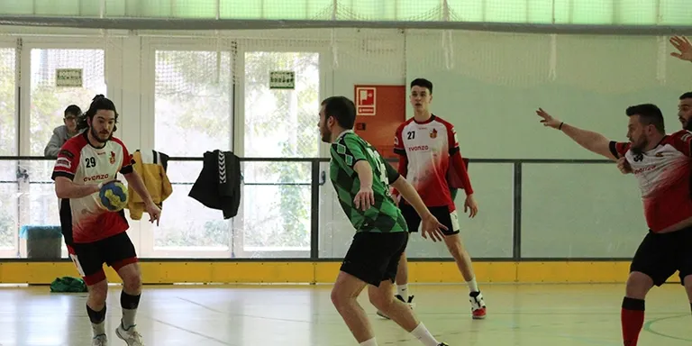 Segueix sense arribar el premi de la victòria