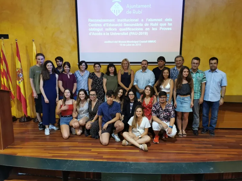 Tots els alumnes reconeguts al Castell