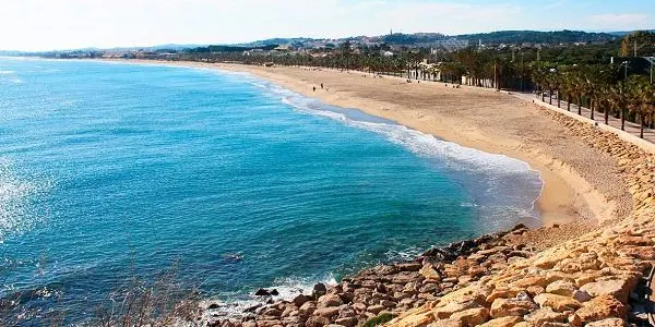 Surt a licitació el servei d’informació turística i de seguiment de la qualitat de les platges de Roda de Berà