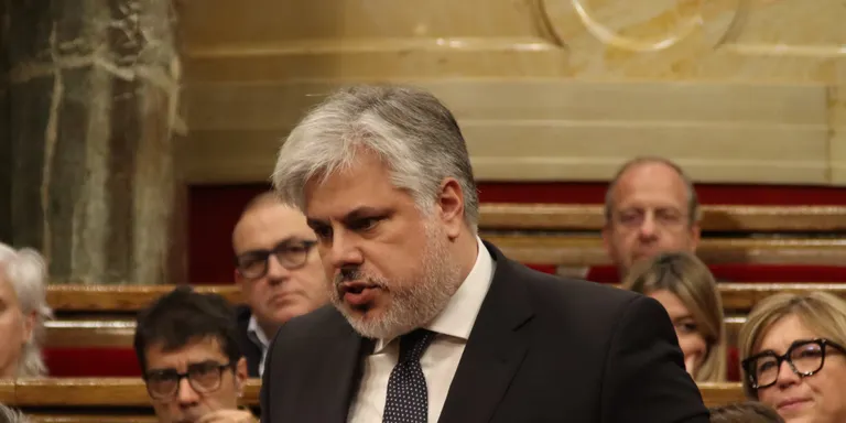 Batet demana una nova cimera per la sequera i Aragonès veu "partidisme" en la proposta