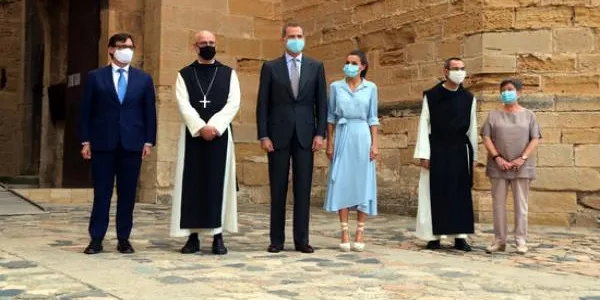 Els Reis d’Espanya visiten Poblet en el marc de la seva gira postCovid