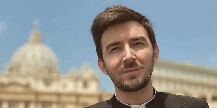 El sacerdote Plácido Díaz pasa por COPE Utrera (98.1 FM) para hablar de su nueva labor como delegado diocesano de Pastoral Gitana