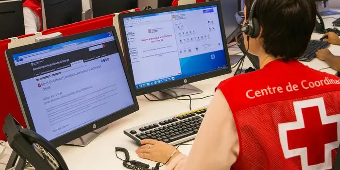 Una de cada tres consultes al Servei Telemàtic d'Atenció a la Víctima del Delicte és per violència de gènere
