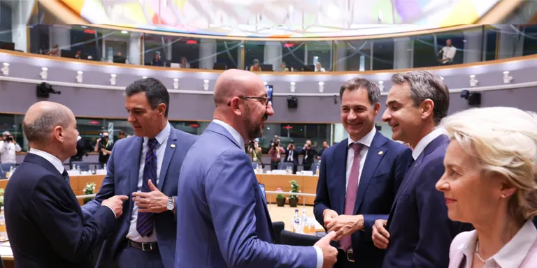 Els líders europeus ajornen l'aplicació de més mesures energètiques i es limiten a demanar "concrecions" a Brussel·les