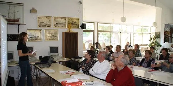 Nou curs d’informàtica per a la gent gran d’Altafulla