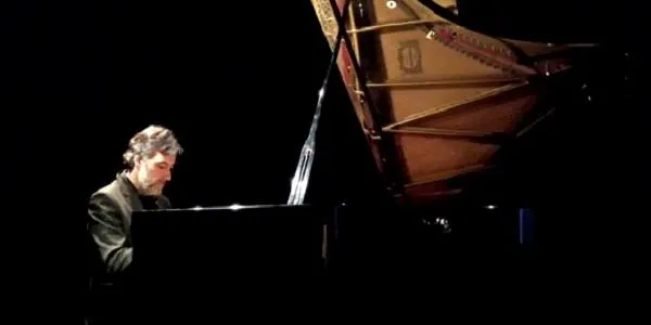 El pianista Diego Fernández Magdaleno reprèn la programació del 30è Festival Internacional de Música d’Altafulla