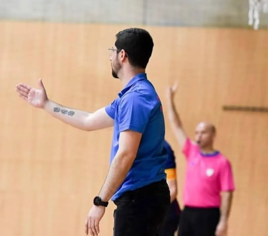 El CFS Laguna guanya el Roquetes i deixa de ser el cuer de la Divisió d’Honor