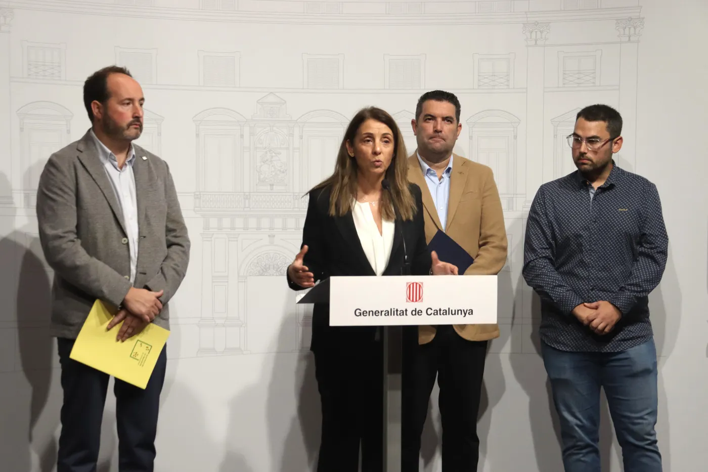 Entitats municipalistes reclamen al govern català un desplegament àgil i concertat de l'Estatut del Municipi Rural