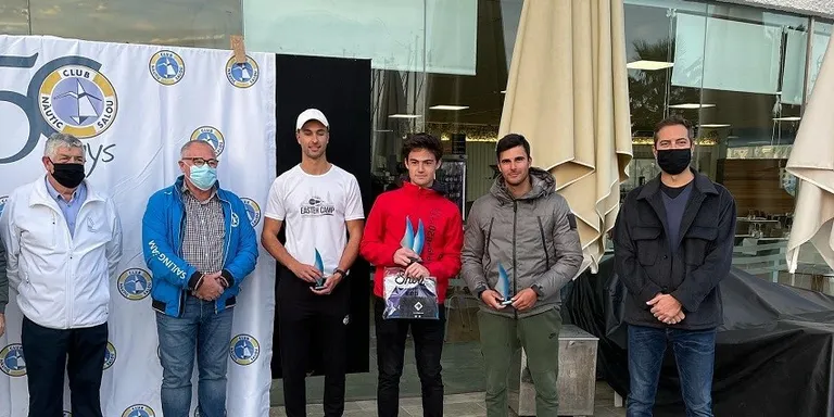 Bons resultats dels regatistes del Club Nàutic Cambrils a les regates de Salou i Vilanova