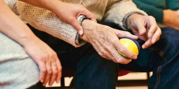 La Facultat de Medicina de la URV visibilitza la recerca en Alzheimer