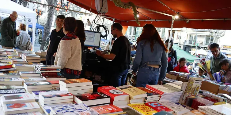 Les roses i els llibres seran els protagonistes de la jornada de demà