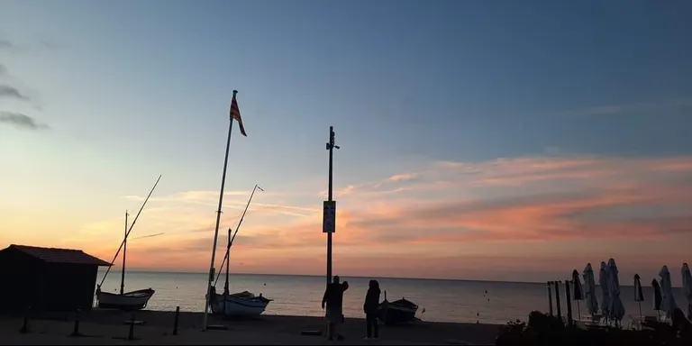 Sol i caloreta a les hores centrals del dia