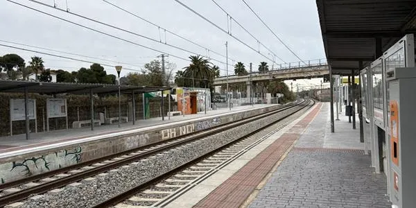 Una incidència al centre de control d'Adif obliga a suspendre la circulació de Rodalies dos cops aquest dimarts al matí