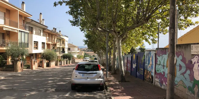 Solsona reordena la mobilitat a la zona esportiva per guanyar aparcament i millorar la seguretat