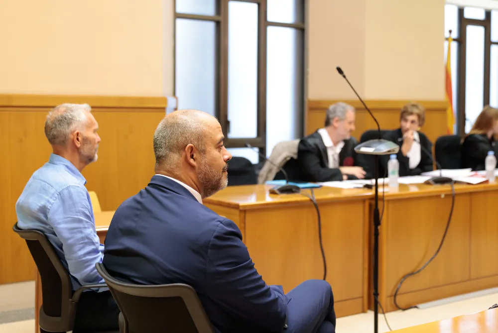 Ple municipal: No prospera una moció de suport a l'ex-conseller Miquel Buch i el mosso d'esquadra Lluís Escolà