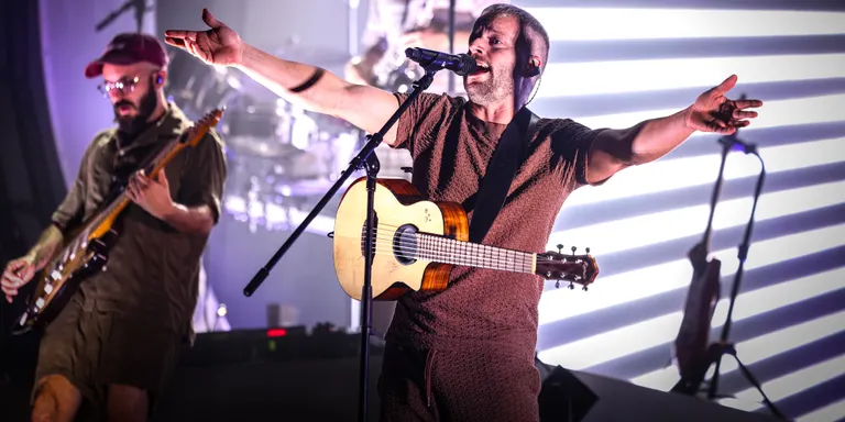 Oques Grasses fa història i exhaureix totes les entrades pel concert de comiat a l'Estadi Olímpic en 21 minuts