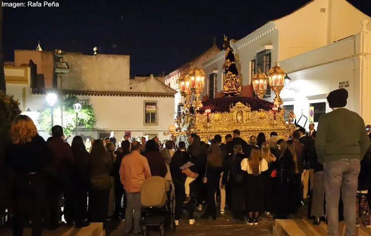 ‘Semana Santa en la Campiña’ recibe al Redentor Cautivo, al pregonero de la Trinidad y habla del azulejo de la Virgen de la Esperanza en San José