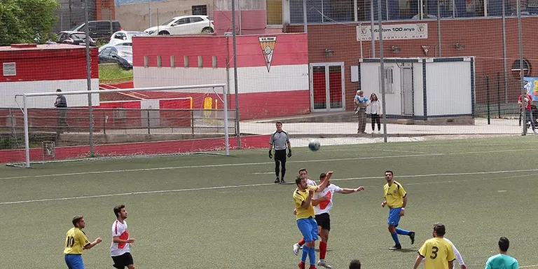 El Rubí millora a casa per acostar-se a la promoció d'ascens