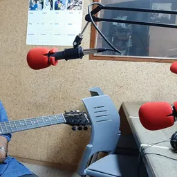 L'entrevista -   Alfonso Sánchez (Alfonsito Guitar Player) del 13/08/2021 - episode art
