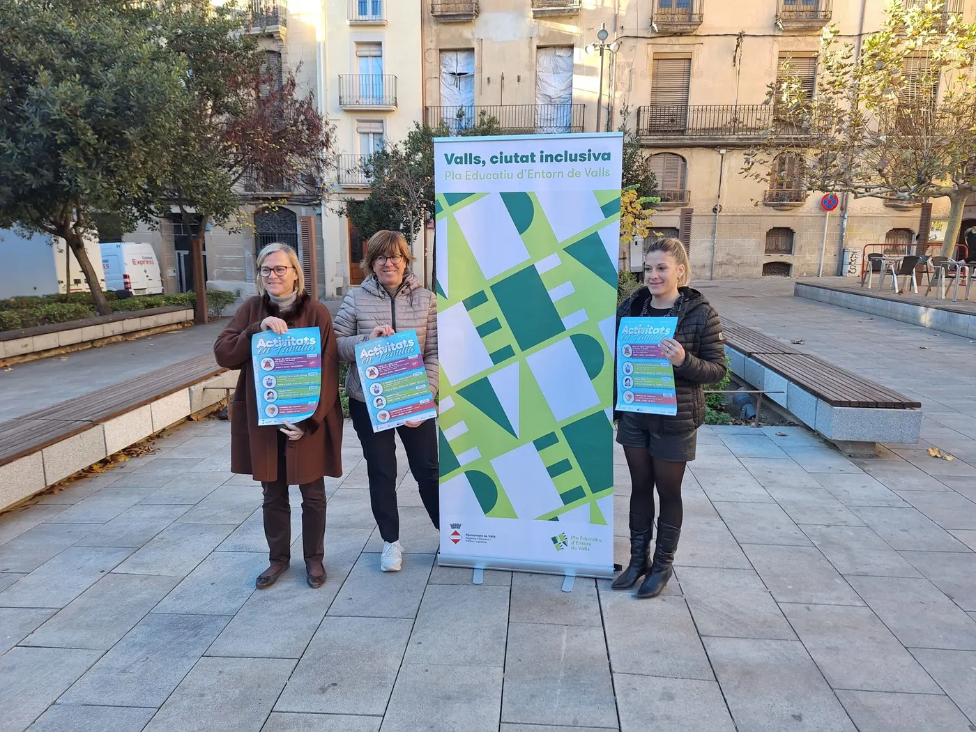 Valls presenta les activitats en família d’hivern del Pla Educatiu d’Entorn