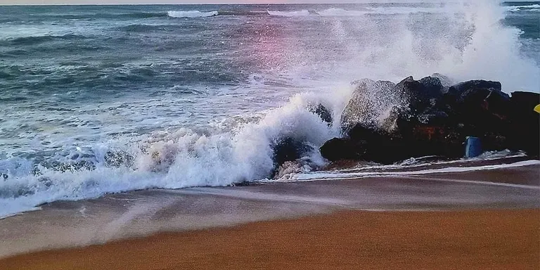 Ambient de tardor, vent i mala mar