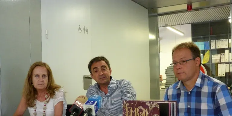 Elvira Farràs recull en un llibre els seus coneixements sobre el Ball Cerdà
