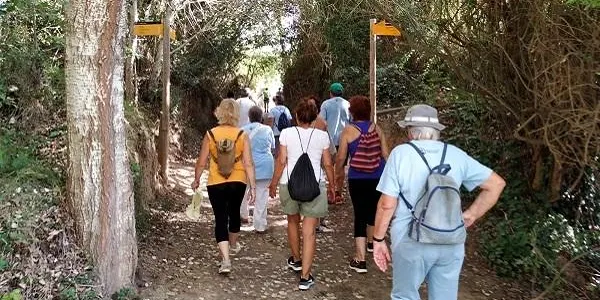 Una trentena de persones gaudeixen de la Caminada de la Setmana de la Mobilitat