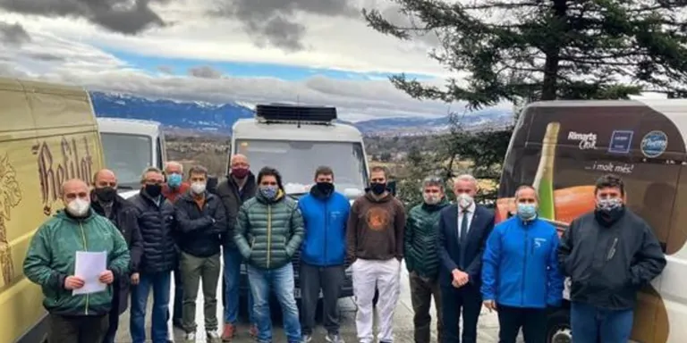 Les empreses de distribució de la Cerdanya es concentren per reclamar al Govern ajuts directes