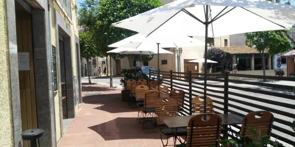 L'Ajuntament d'Altafulla estudia no cobrar la taxa de terrasses si les restriccions s'allarguen en el temps