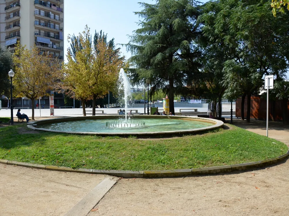 La font de la plaça Pearson és una de les que s'està arranjant en aquests moments