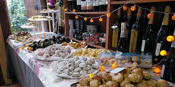 Temps de Castanyada i panellets a Altafulla