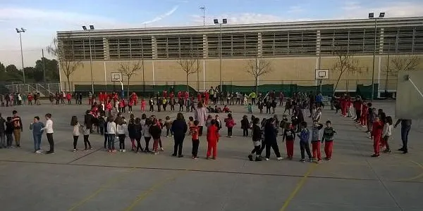 Els escolars ja respiren a l'hora de l'esbarjo