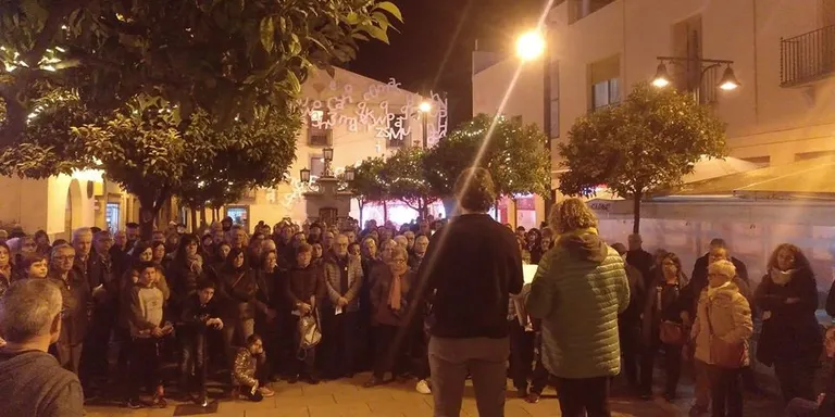El jove estudiant pinedenc detingut pels talls a l'AP7 diu a Ràdio Pineda que una detenció com la seva «li pot passar a molts com ell»