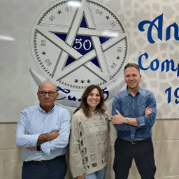 RAFAEL EXPÓSITO, MARÍA AÑOVER Y RAÚL VICEDO - 22 OCTUBRE - episode art