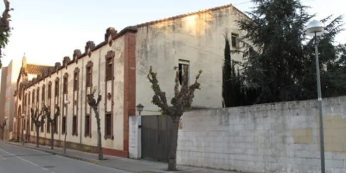El PSC diu que la consulta pel futur de la biblioteca no és necessària