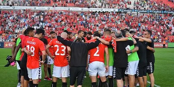 El Nàstic deixa escapar el somni d’ascendir a la Primera Divisió després d’una temporada extraordinària